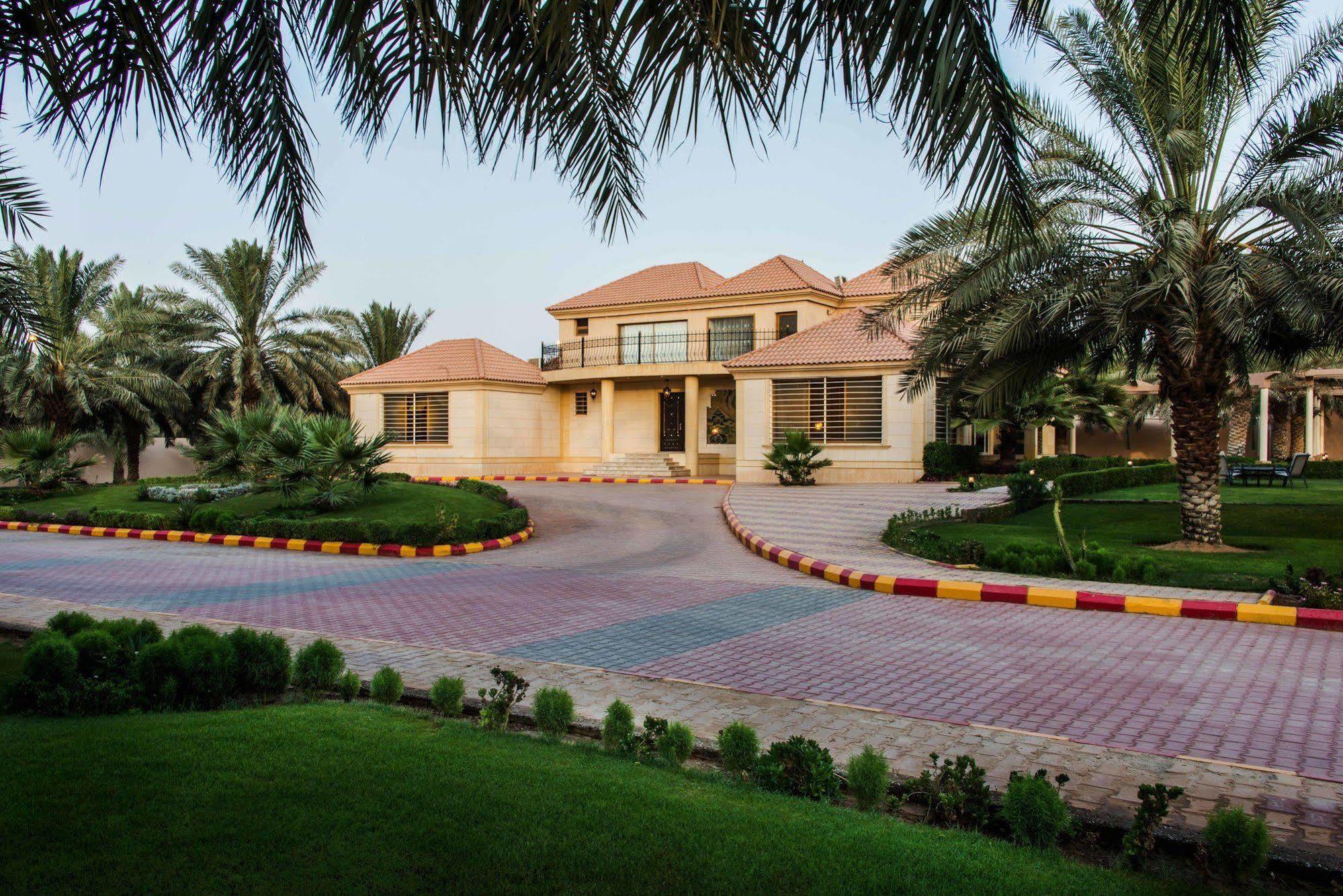 Boudl Al Nakheel Hotel Unaizah Exterior photo
